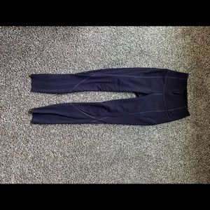 LULULEMON PURPLE LEGGINGS
